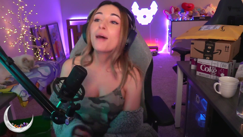 xQc is in