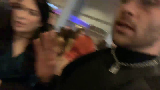 Doomer girl says no and left