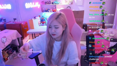 Hachu tries GFuel for the first time