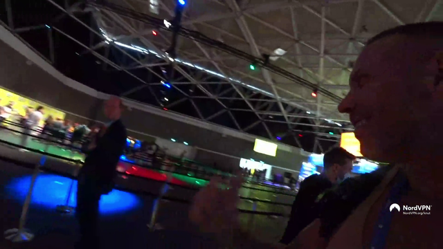 Knut getting kicked out of the line after entering correctly