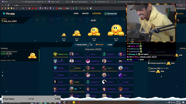 Streamer hears gunshots