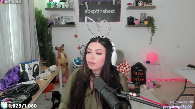 adeptthebest - Adept reveals that xQc “begged” her to stay