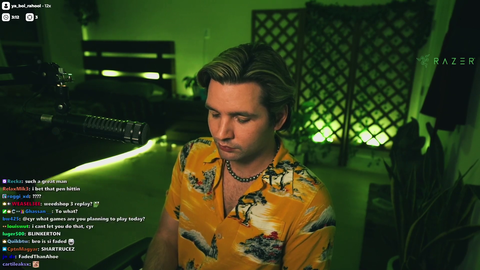 Will sends Cyr some friendly Monday motivation