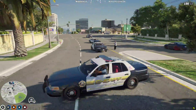 MOONMOON - Moon puts a handful of cops down