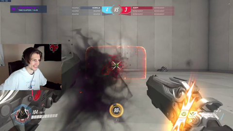 xQc 1v1's R2D2