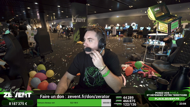 Zerator shows a realtime live view of all the donations being sent to the Zevent ( a 130+ french streamers charity marathon lasting the entire weekend)