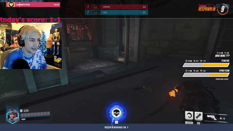 xQc says the reason Adept and her friend went to his place was to use the bathroom