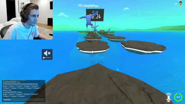 xQc trying to reason with his Juicers in Crab Game