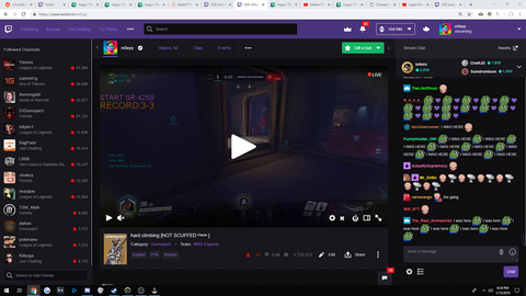 Moxy hits 100k followers FeelsStrongMan