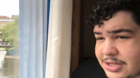 Greek describes London!