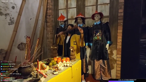 Jinnytty Found The Scariest Ghost in The Ghost House
