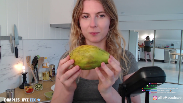 Streamer eats papaya with peel