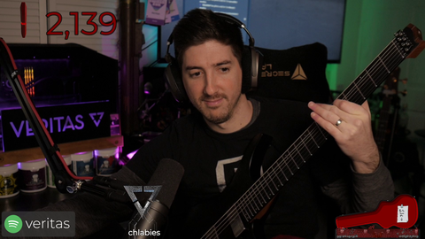 Streamer fakes playing Guitar on stream and gets exposed.