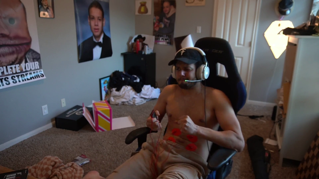 Erobb shits himself doing a Pregnancy simulation