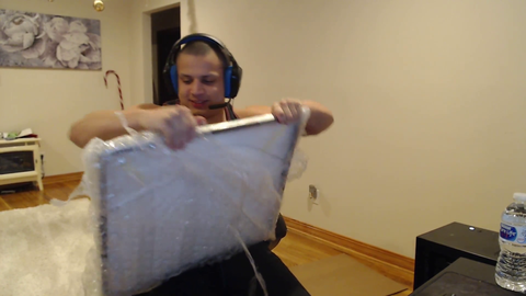 Riot sends Tyler1 a package