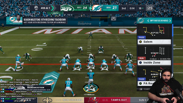 Esfand uses his College Football IQ to convert a 4th and 1.