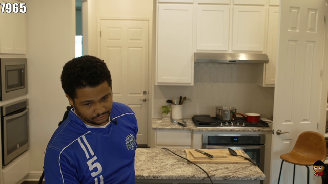 (Wholesome) Nick and Malena got new houseguests - WidePeepoHappy