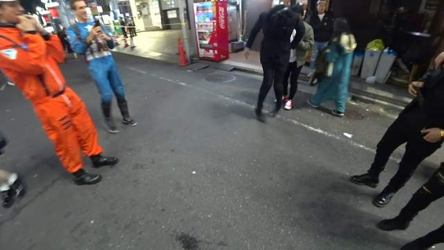 Doc is in Japan for Halloween PogU