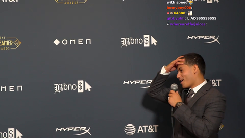 Cyr and Peach pull up to the Streamer Awards as Zorg and Leeloo