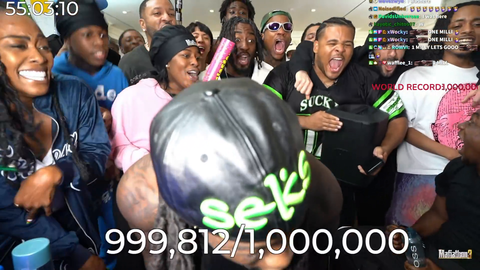 KaiCenat reaches his 1million sub goal after 27days of streaming
