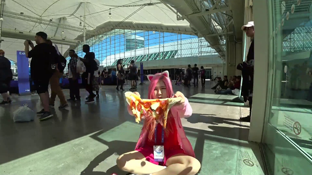 HAchubby trying to speedrun a pizza