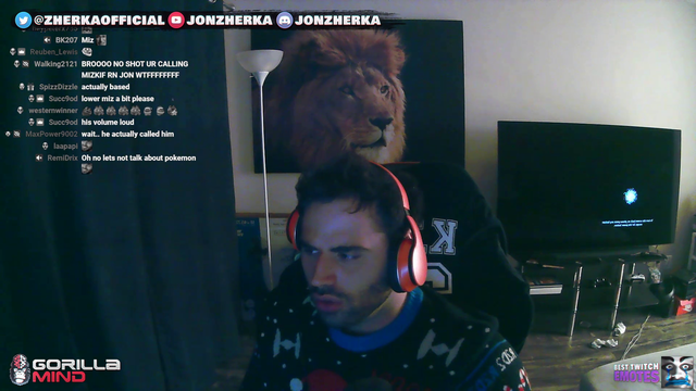 Mizkif denies taking steroids and says his gym pics are real (vod and pics in comments)