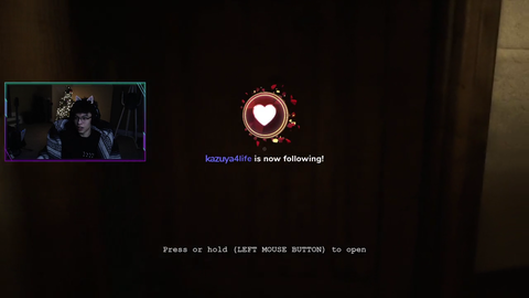 jumpscare leads to monitor fall LULW