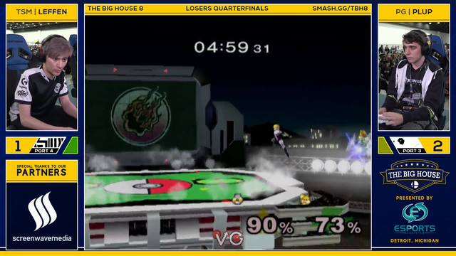 Leffen lands a spike outside of the game