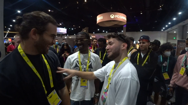 Bruce meets Adin at Twitch Con