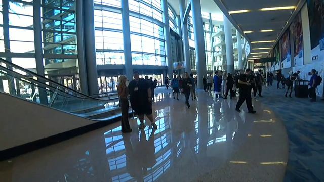 Greek & Hotted hugging it out at Blizzcon.