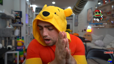 1 hour into his stream