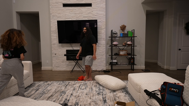 Esfand defeats martial arts without doing anything