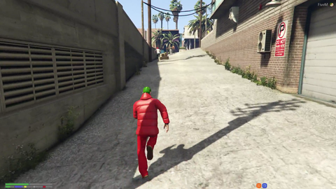 MoonMoon gets jumped by the Elderly in GTA RP