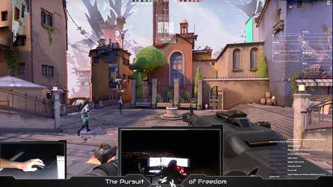 It's past midnight and this guy is streaming Valorant outdoors from a random hill in the San Francisco Bay Area with a full triple screen setup