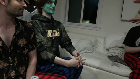 Austin and XQC kiss