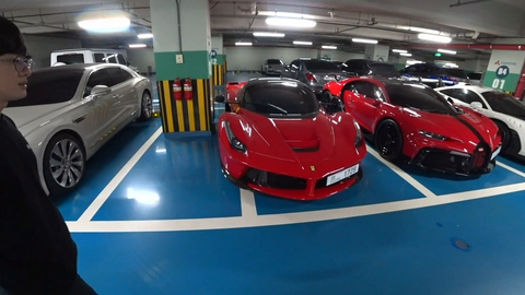 jakenbakeLIVE - Gets a tour of a insane privet car collection 4 stories underground