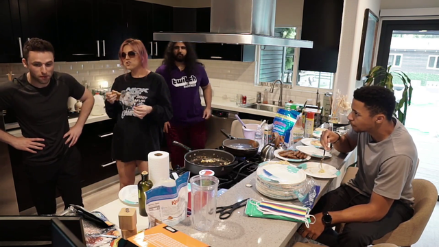 Nmplol - Expectations vs Reality; Melena Destroys Breakfast