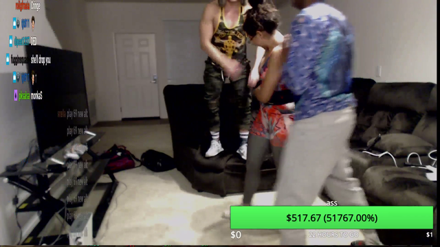 [Win] Girl squats Hyphonix