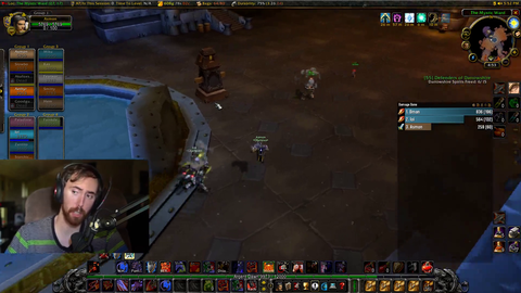 Asmongold threatens to permaban anyone who calls out or speak ill of his guild member who ninja looted