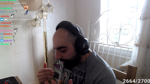Sliker gets his sister to tell chat how many girls hit on him