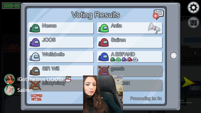 Sweet_Anita has unfortunate tic playing Among Us