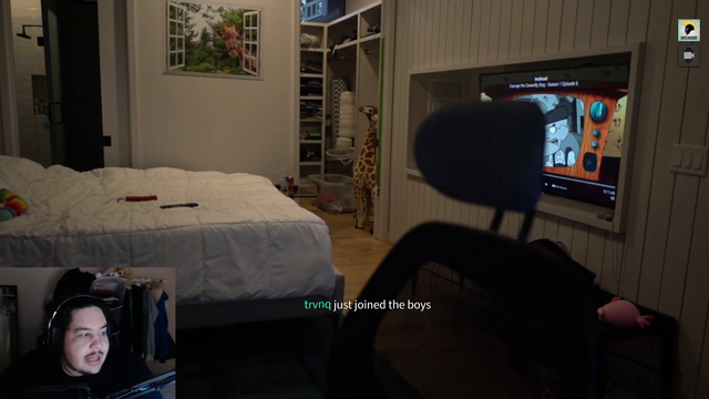 SODA HAS HENTAI ON HIS TV