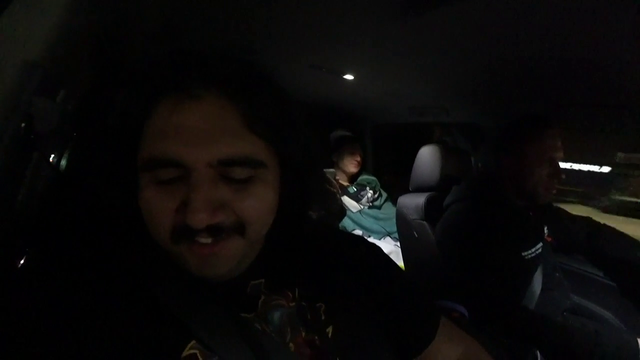 Knut's Favorite Bodybuilder Pose