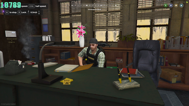 Twitch viewer serving life for murder keeps sending schizo e-mails to female streamer from prison computer
