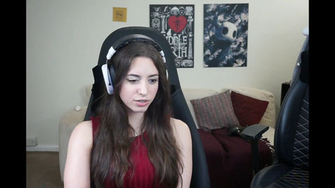 Anita's tics goes after Katerino
