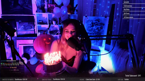 Streamer lights her mic on fire with Birthday Cake