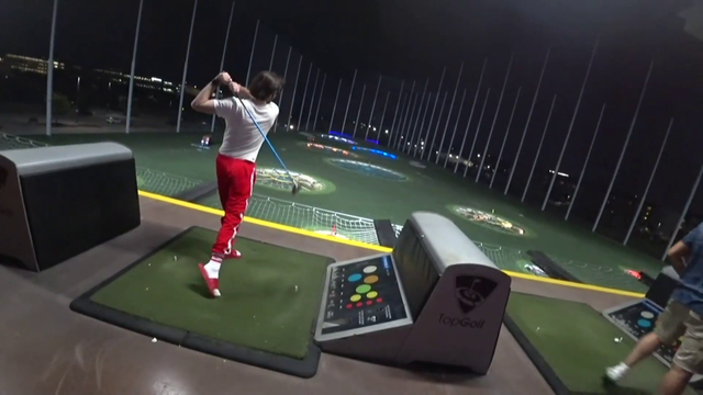 Cyr shows off his golf skills