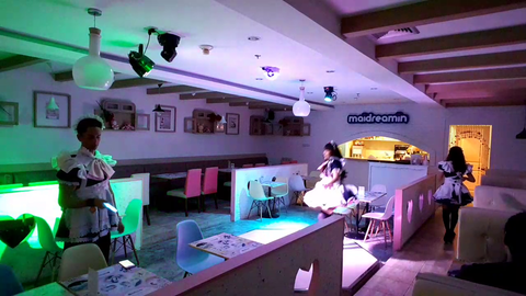 PART 2 Streamer (CJayride) puts on maid outfit and is forced to work for the Maid Cafe