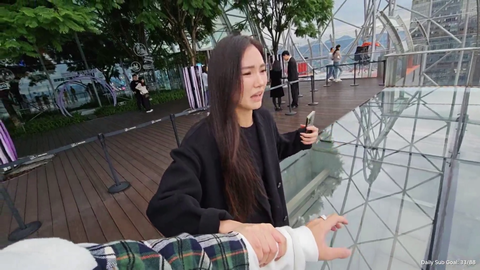 Water walks on a glass-bottom observation