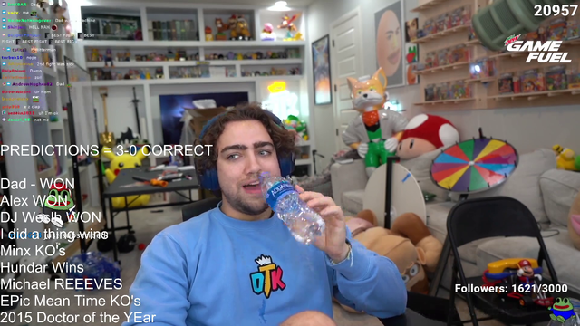 Lamont has a supporter at Creator Clash
